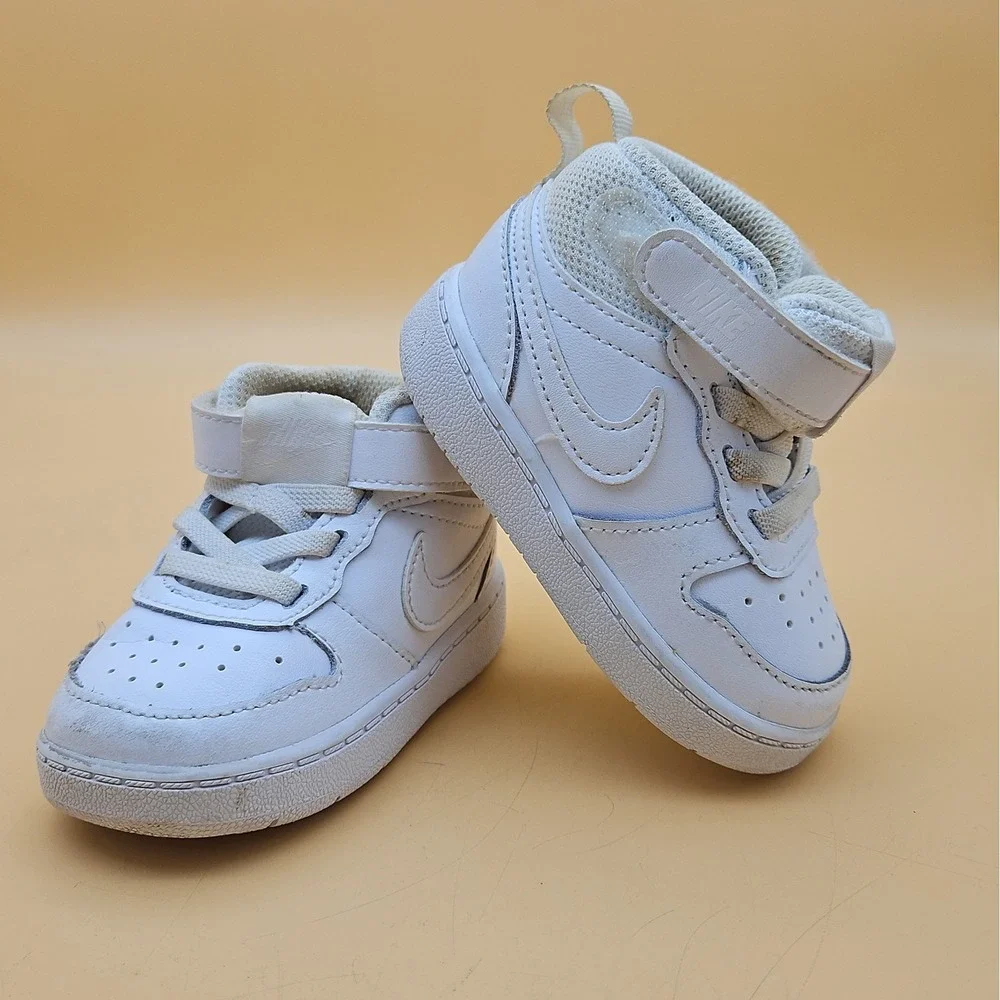 Toddler Size 4 Nike Court Borough MID 2 Leather CD7784-100 White Authentic